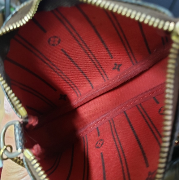 Authentic Louis  vuitton Mini Pochette ltd edition - Picture 3 of 13